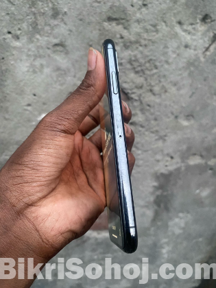 I phone xs